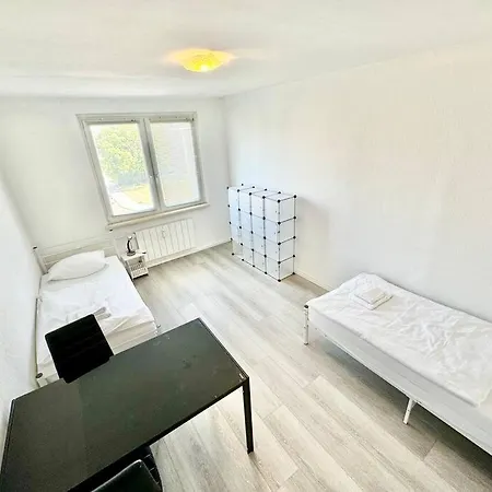 Ailiv City Spaces 62 *